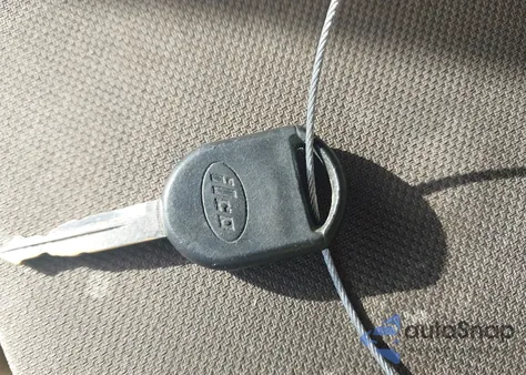 2004 Ford F-150 Stx/Xl/Xlt z USA, uszkodzony, nr VIN 1FTRX12W34NB44550